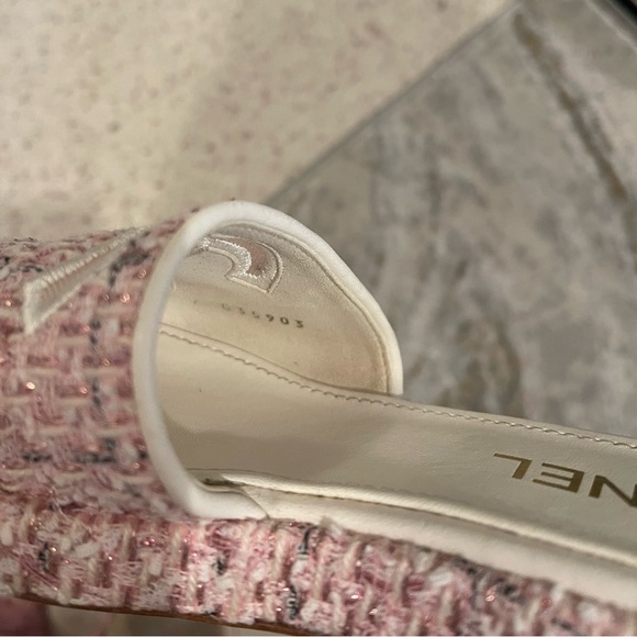 Chanel CruiseTweed Platform Sandels - Picture 4 of 4